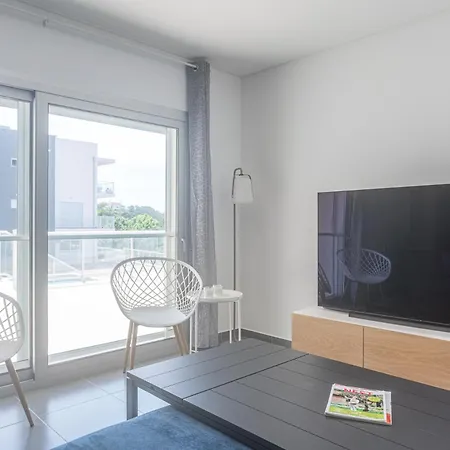 Apartament T2 Tin Tin *