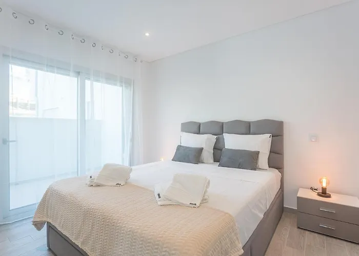 T2 Tin Tin Apartament *