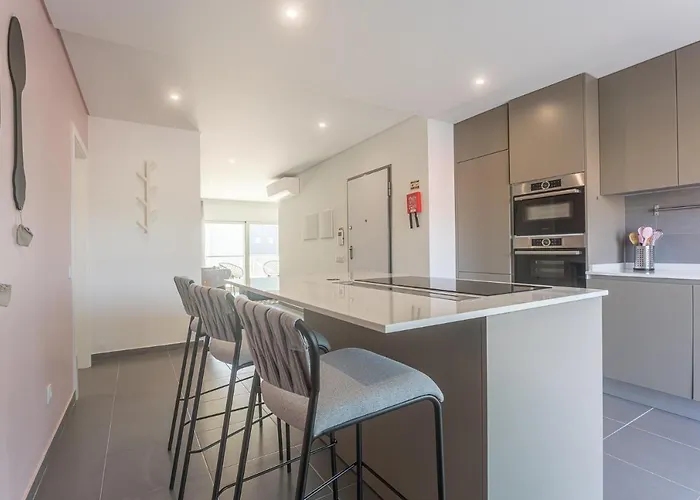 Apartament T2 Tin Tin Nazaré