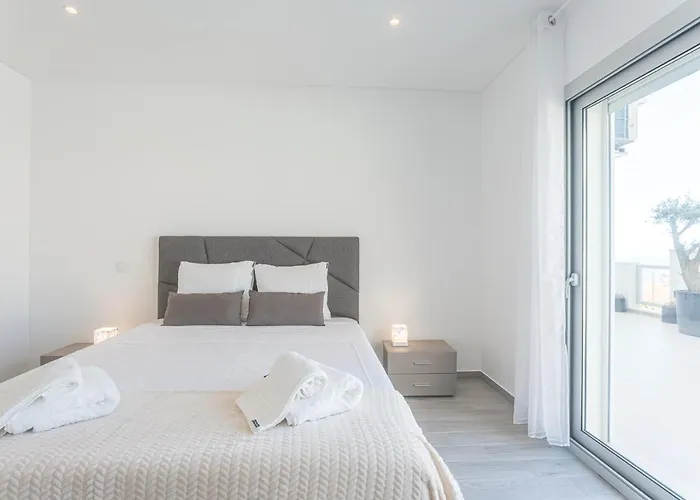 Apartament T2 Tin Tin Nazaré